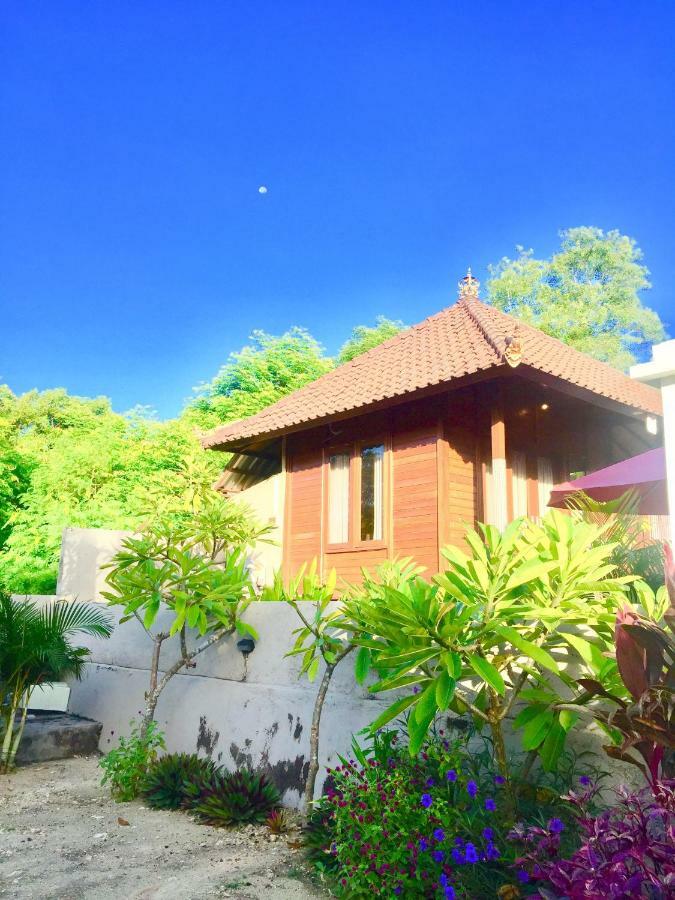 Hotel Puri Sari Mangrove à Lembongan Extérieur photo